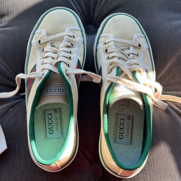 Gucci Tennis 1977 Sneaker. Worn 2xs! Classic! Sold out online - Picture 7 of 9